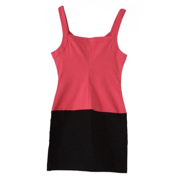 🆕 Guess Silence / Noise Bandage Dress 🤩 - Picture 8 of 8